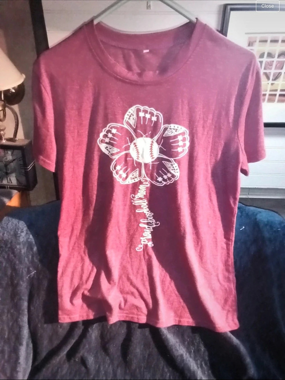 Graphic Baseball Short Sleeve Tee in Crimson, S